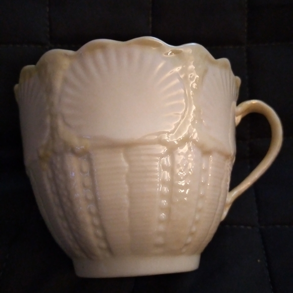 Belleek Other - Vintage belleek china  teacup.